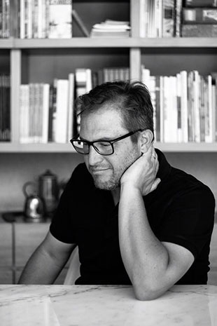 Ar. Alfonso Garduño