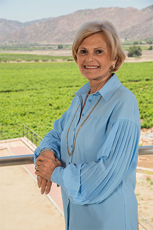 Ar. Sara Topelson